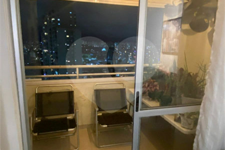 Apartamento à venda com 3 quartos, sendo 1 suíte, em Barra Funda, São Paulo, SP