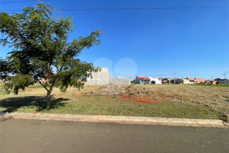 Terreno à venda em Parque Itapê, Itapetininga, SP