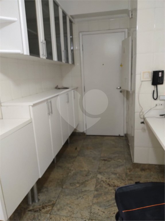 Apartamento para alugar com 3 suítes em Campo Belo, São Paulo, SP
