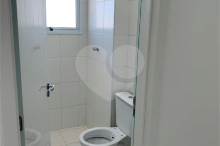 Apartamento à venda com 1 quarto em Botujuru, Mogi das Cruzes, SP