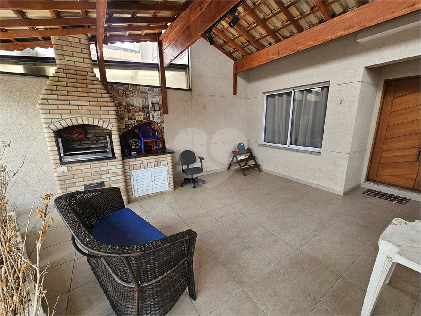 Sobrado à venda com 3 quartos, sendo 1 suíte,  em Vila Nivi, São Paulo, SP