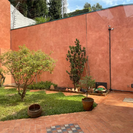 Casa à venda ou para alugar com 4 quartos, sendo 3 suítes, em Jardim Leonor, São Paulo, SP