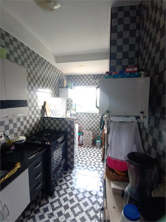 Apartamento à venda com 2 quartos em Vila Caputera, Mogi das Cruzes, SP