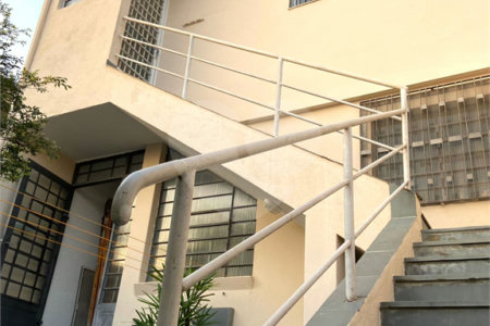 Sobrado à venda com 3 quartos, sendo 1 suíte, em Vila Paulicéia, São Paulo, SP