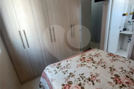 Apartamento à venda com 2 quartos, sendo 1 suíte,  em Jardim Flor da Montanha, Guarulhos, SP