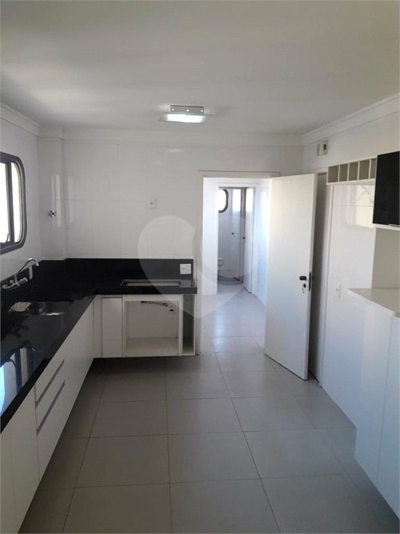 Apartamento à venda com 4 quartos, sendo 1 suíte, em Santana, São Paulo, SP
