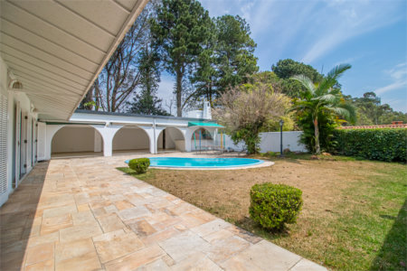 Casa Térrea à venda com 5 quartos, sendo 2 suítes, em Jardim Marajoara, São Paulo, SP