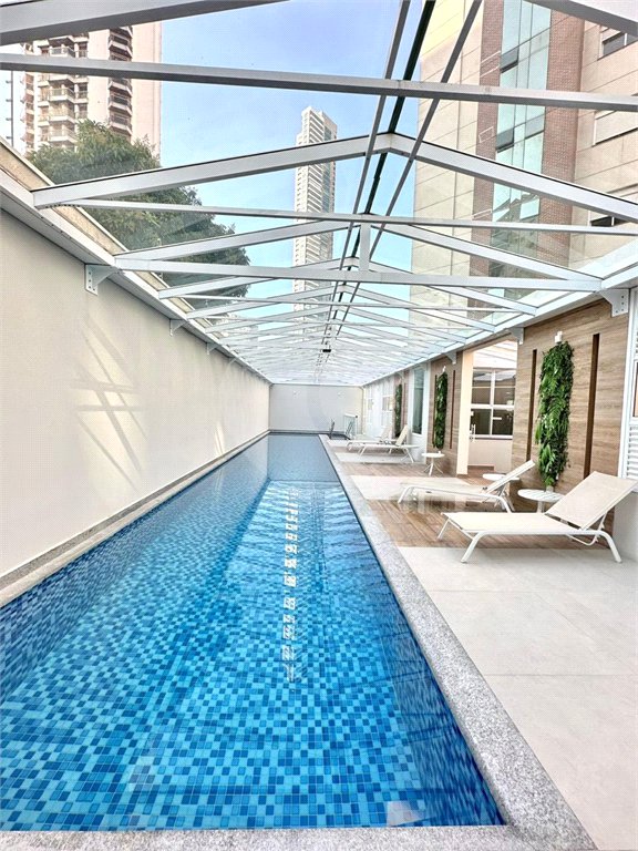 Apartamento à venda com 3 suítes em Vila Regente Feijó, São Paulo, SP