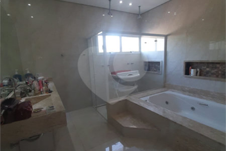 Casa à venda com 3 suítes no condomínio Village Moutonnée, Salto - SP
