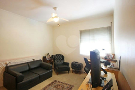Apartamento à venda com 3 quartos, sendo 1 suíte, em Jardim Paulista, São Paulo, SP