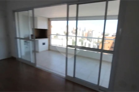 Apartamento à venda com 3 quartos, sendo 1 suíte, em Morumbi, São Paulo, SP
