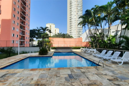 Apartamento à venda com 3 quartos, sendo 1 suíte, em Jardim Marajoara, São Paulo, SP