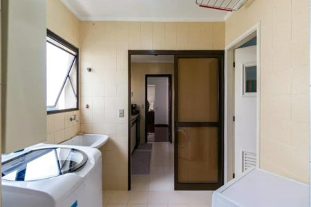 Apartamento à venda com 4 quartos, sendo 3 suítes,  em Vila Andrade, São Paulo, SP