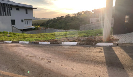 Terreno à venda no condomínio Greenfield, Atibaia - SP