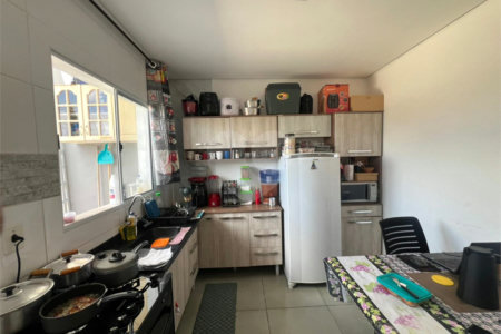 Casa à venda com 2 quartos, sendo 1 suíte, em Vila Barão, Sorocaba, SP