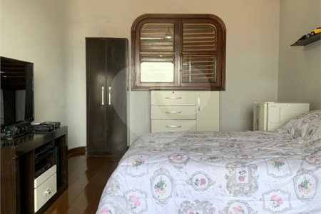 Sobrado à venda com 3 quartos, sendo 1 suíte,  em Vila Maria Alta, São Paulo, SP