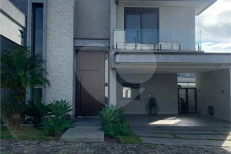 Casa para alugar com 3 suítes no condomínio Mosaico Essence, Mogi das Cruzes - SP
