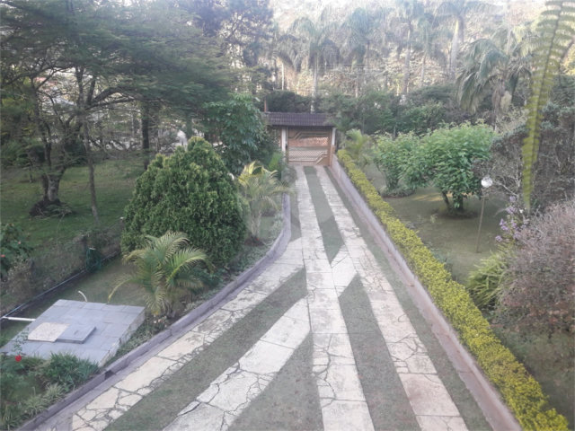 Casa Térrea à venda com 3 quartos, sendo 1 suíte,  em Serra da Cantareira, Mairiporã, SP