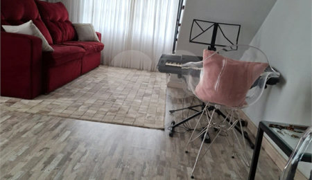 Sobrado à venda com 3 quartos, sendo 1 suíte,  em Tremembé, São Paulo, SP
