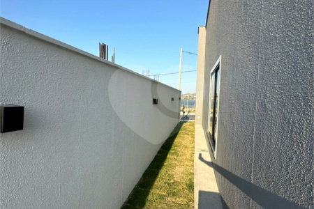 Casa à venda com 3 quartos, sendo 1 suíte, em Nova São Pedro, São Pedro da Aldeia, RJ