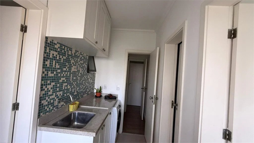 Apartamento à venda com 3 quartos, sendo 1 suíte, em Vila Suzana, São Paulo, SP