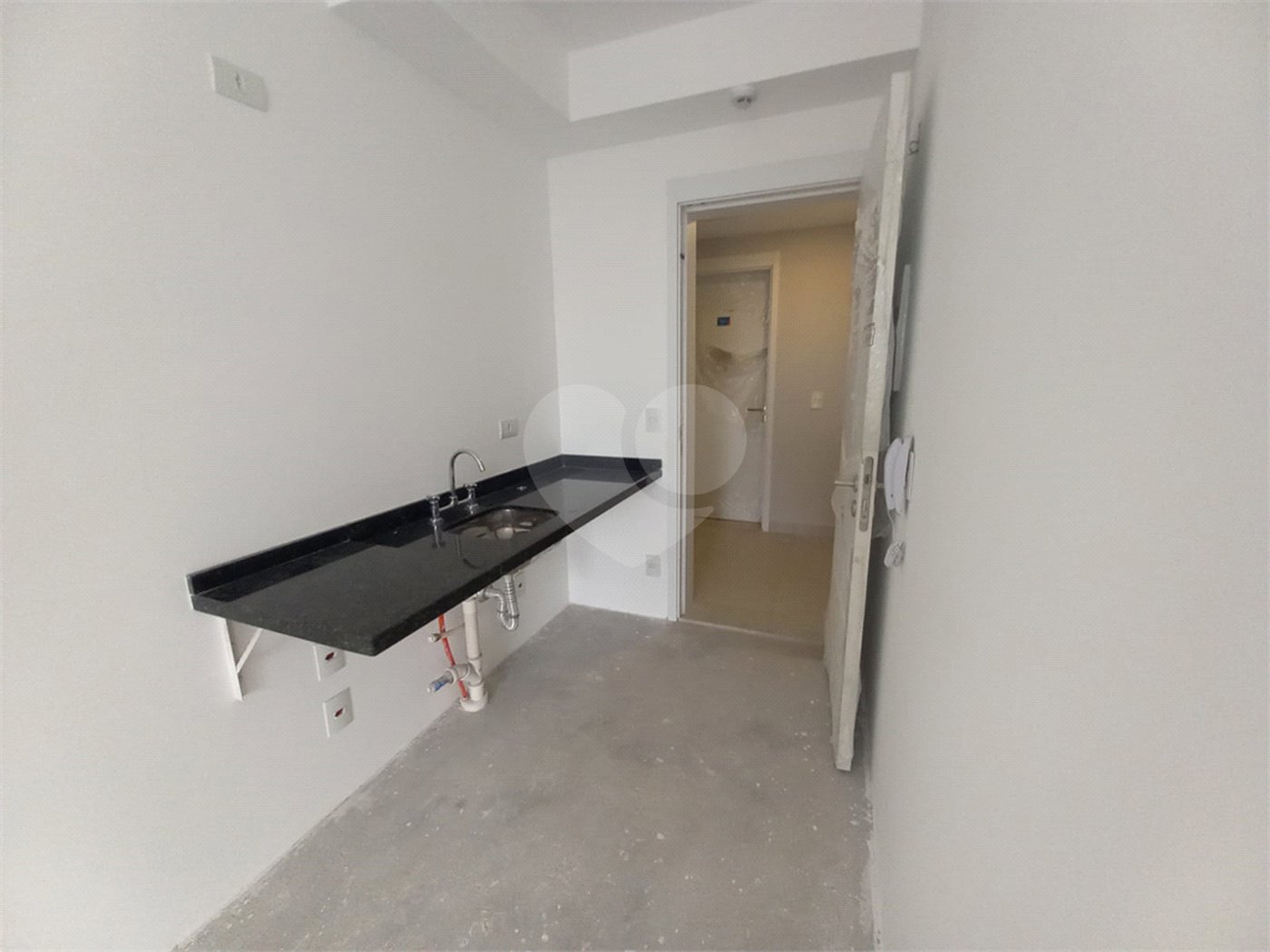 Studio à venda com 1 suíte em Parada Inglesa, São Paulo, SP