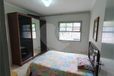 Casa Térrea à venda com 3 quartos, sendo 1 suíte, em Vila Ré, São Paulo, SP