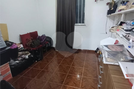 Sobrado à venda com 2 quartos, sendo 1 suíte, em Guaratiba, Rio de Janeiro, RJ