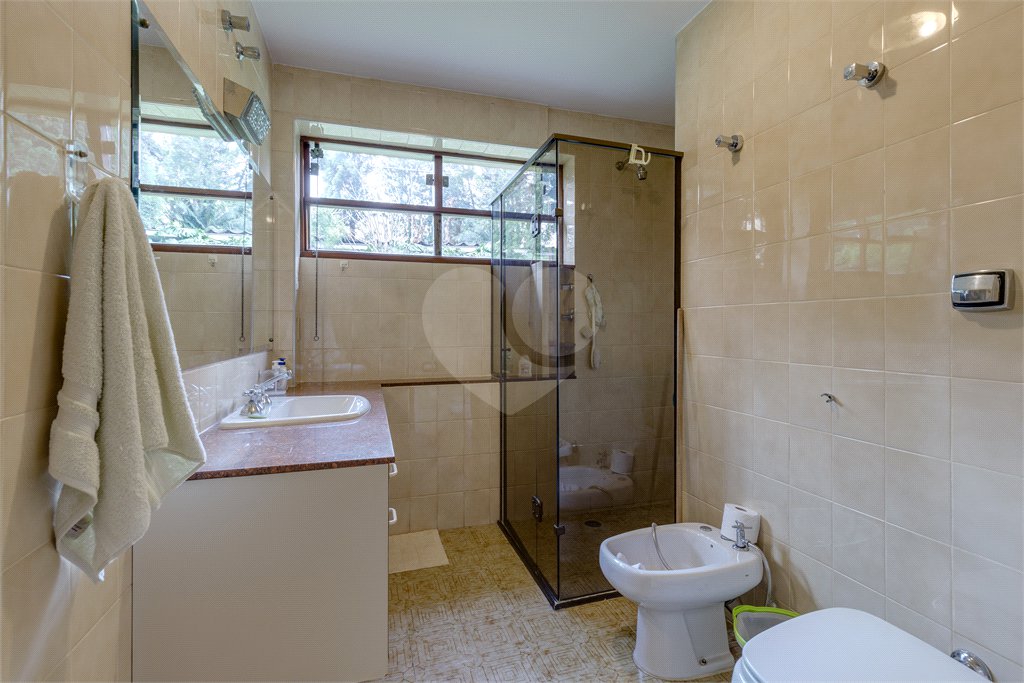 Casa Térrea à venda com 4 quartos, sendo 1 suíte, em Chácara Monte Alegre, São Paulo, SP