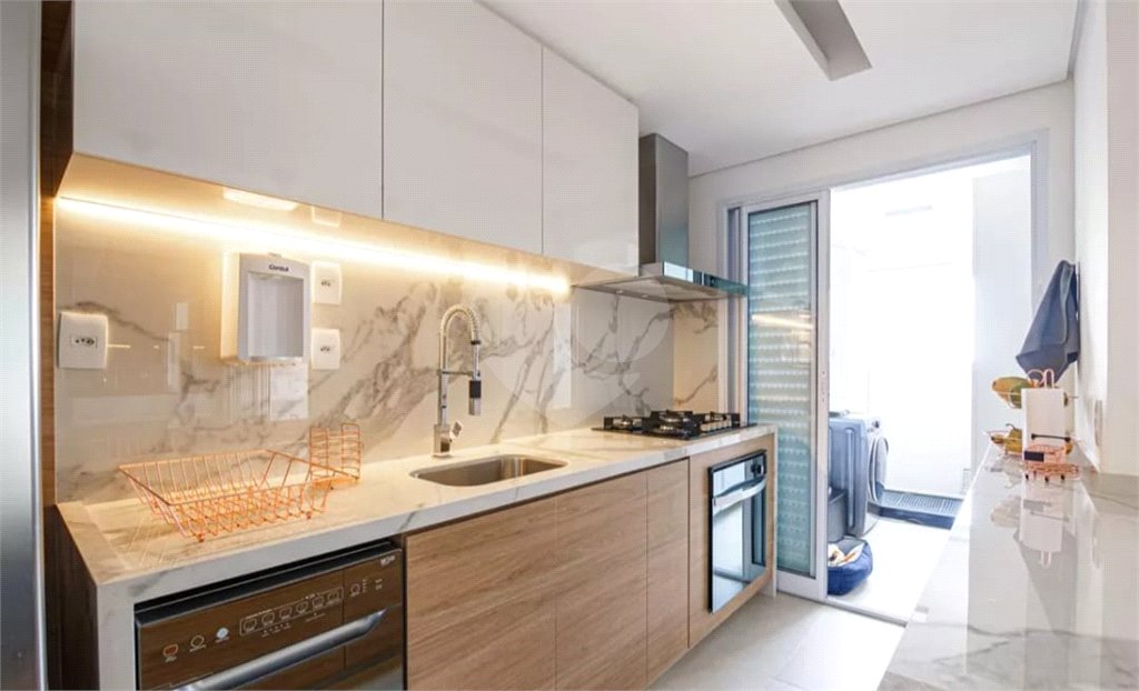Apartamento à venda com 3 quartos, sendo 1 suíte, em Barra Funda, São Paulo, SP