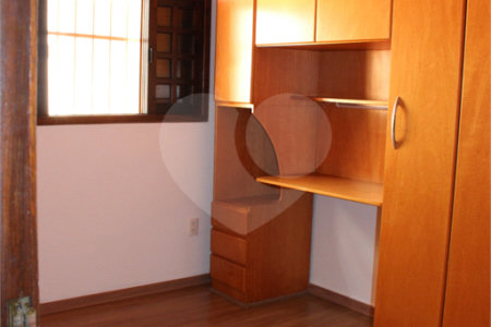 Sobrado à venda com 3 quartos em Jardim Lourdes (zona Sul), São Paulo, SP