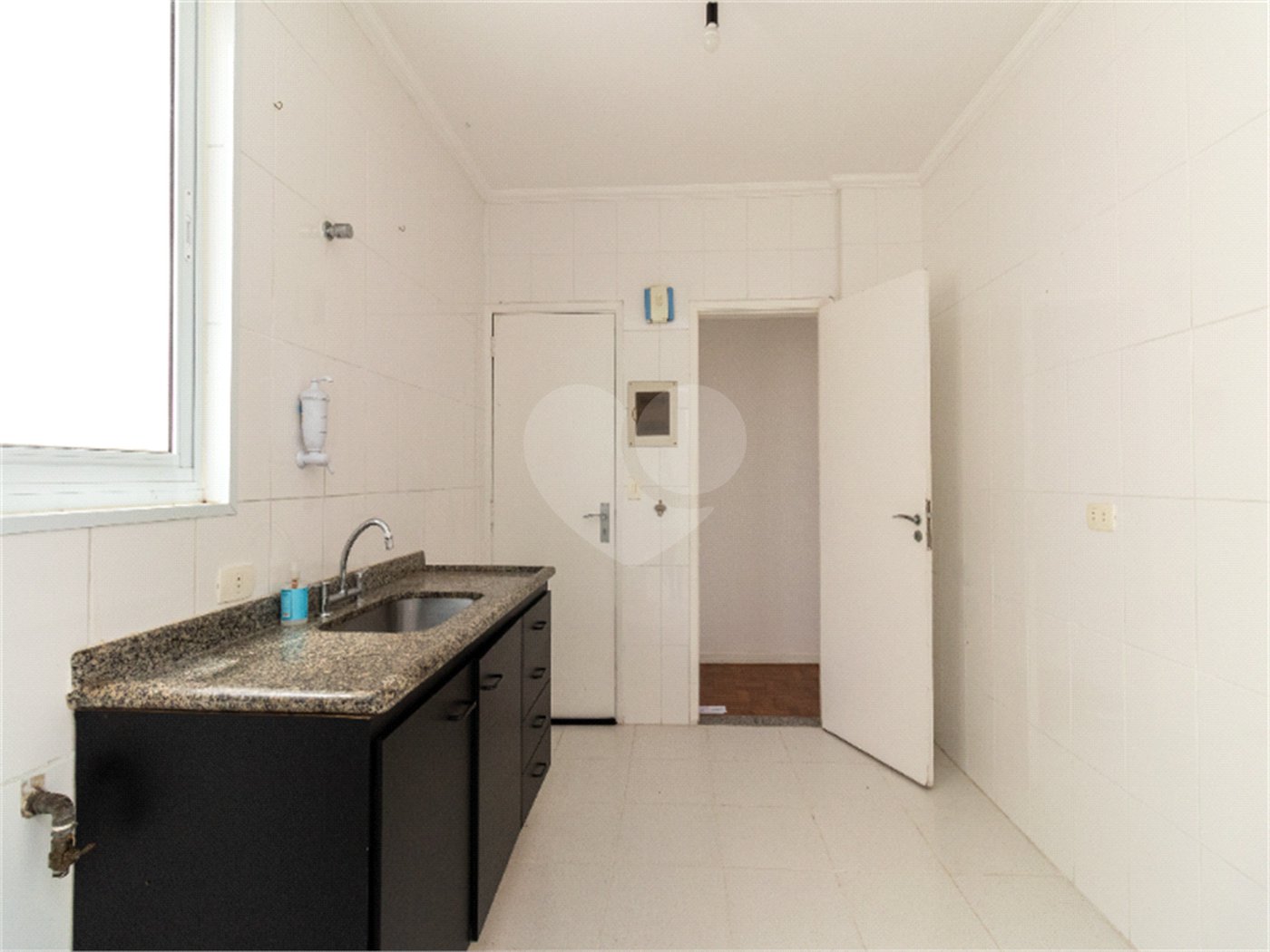 Apartamento à venda com 3 quartos, sendo 1 suíte, em Pinheiros, São Paulo, SP