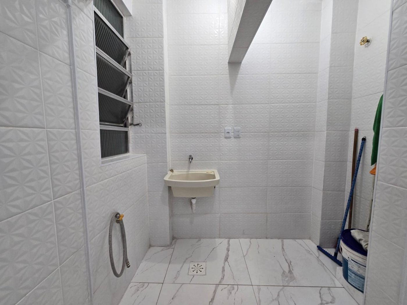 Apartamento com 2 dormitórios à venda, 56 m² por R$ 515.000,00 - José Menino - Santos/SP