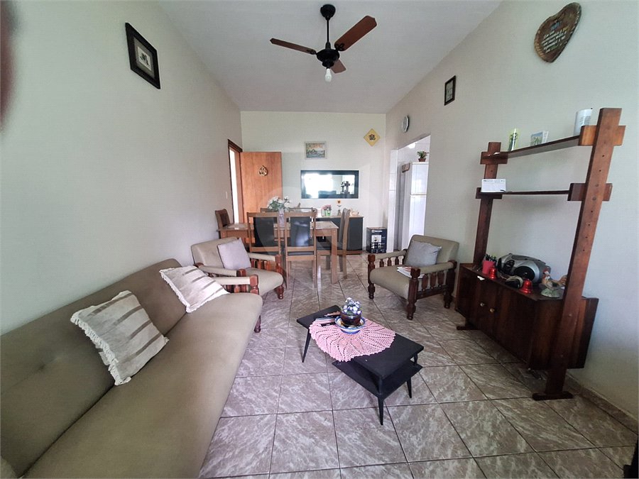 Casa à venda com 2 quartos em Vila Rio Branco, Itapetininga, SP