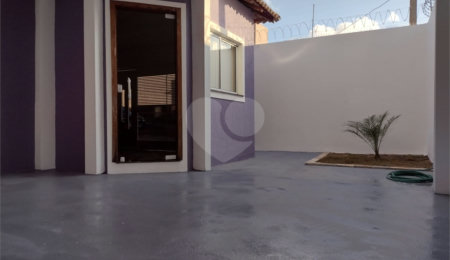 Casa à venda com 3 quartos, sendo 1 suíte, em Jardim das Torres Prolongamento, São Carlos, SP