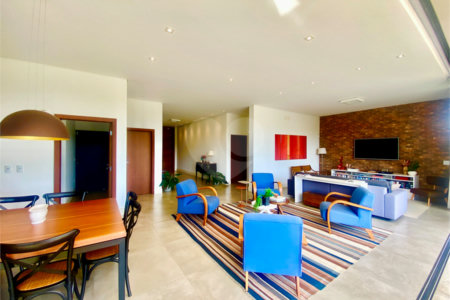 Casa à venda com 5 suítes em Glebas, Louveira, SP