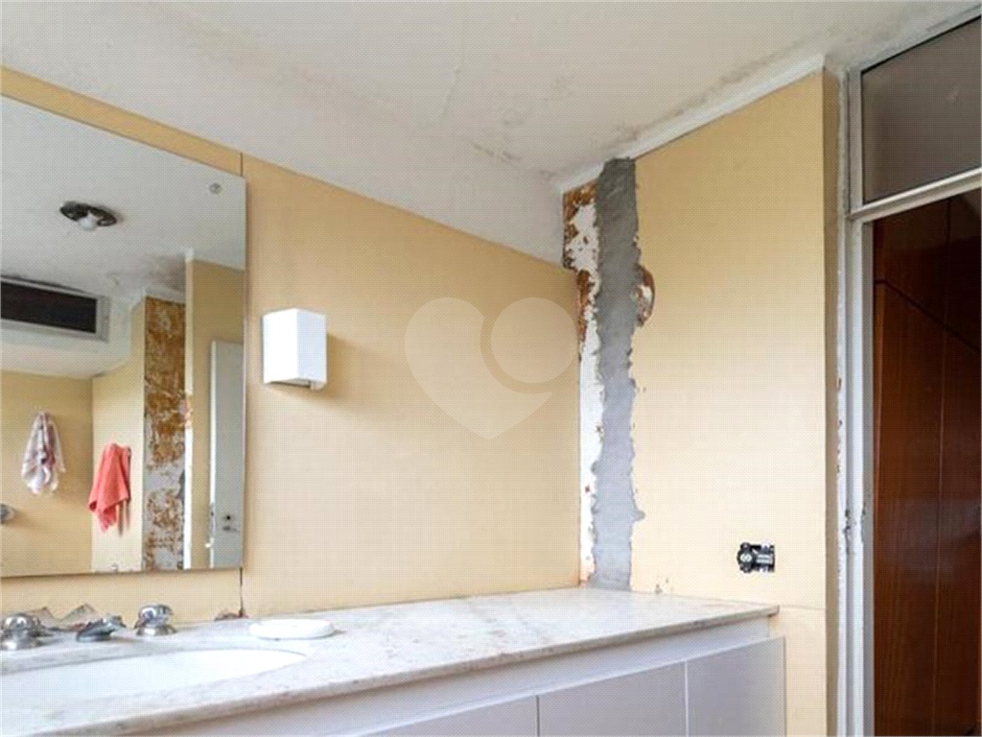 Apartamento à venda com 3 quartos, sendo 1 suíte, em Perdizes, São Paulo, SP