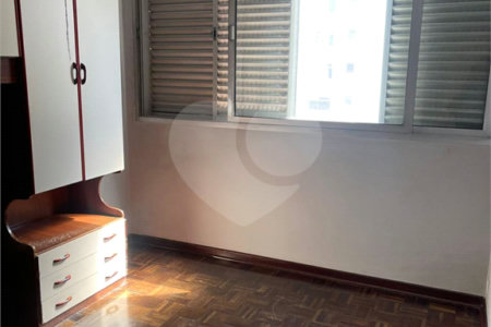 Apartamento à venda com 2 quartos em Cerqueira César, São Paulo, SP