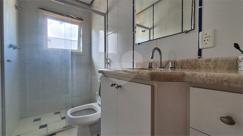 Casa à venda com 4 suítes no condomínio Vivenda do Lago, Sorocaba - SP