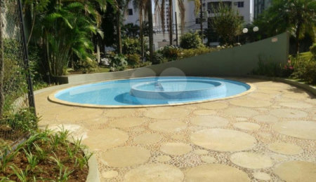 Apartamento à venda com 3 quartos, sendo 1 suíte, em Campo Belo, São Paulo, SP