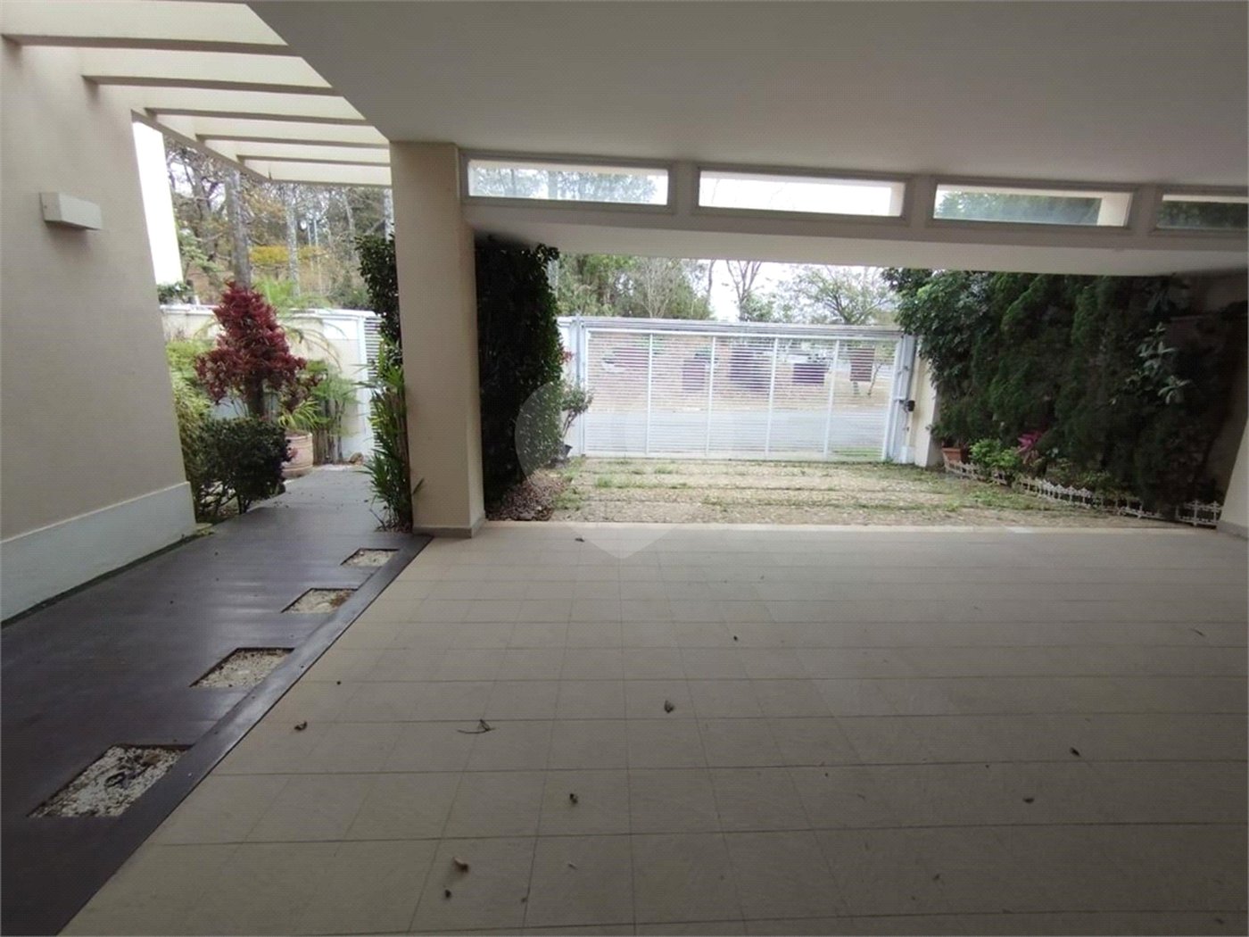 Casa à venda com 4 suítes em Parque dos Príncipes, São Paulo, SP