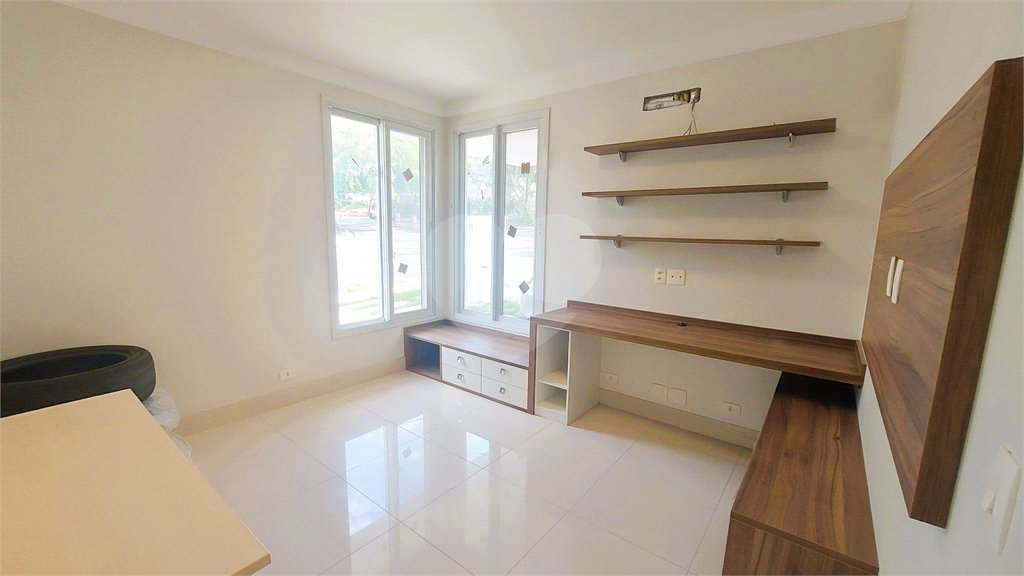 Casa à venda com 3 suítes no condomínio Ângelo Vial, Sorocaba - SP