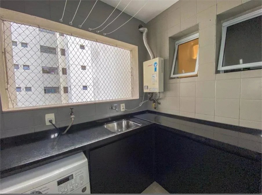 Apartamento à venda com 3 quartos, sendo 1 suíte, em Brooklin Paulista, São Paulo, SP