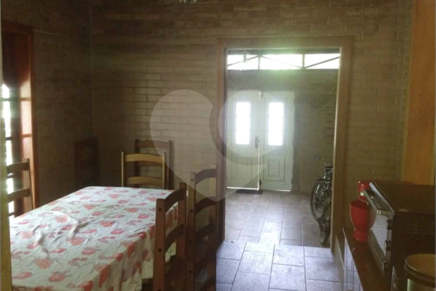 Casa à venda com 3 quartos, sendo 1 suíte, em Serra da Cantareira, Mairiporã, SP