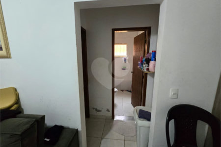 Casa à venda com 2 quartos, sendo 1 suíte, em Therezinha Piedade, Itapetininga, SP