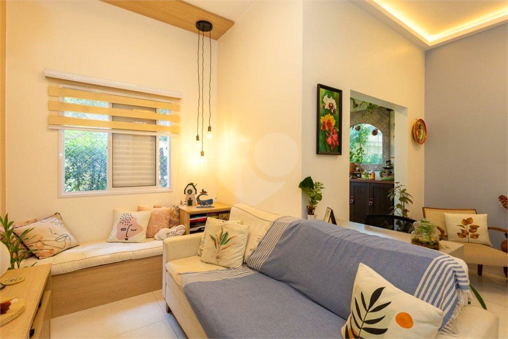Apartamento à venda com 2 quartos, sendo 1 suíte,  em Cambuci, São Paulo, SP