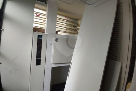 Sobrado à venda com 5 quartos, sendo 3 suítes, em Cidade Monções, São Paulo, SP