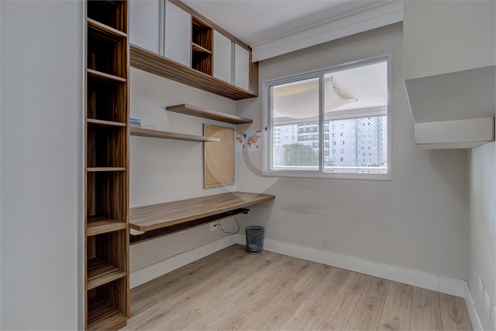 Apartamento à venda com 4 quartos, sendo 3 suítes, em Alto da Boa Vista, São Paulo, SP