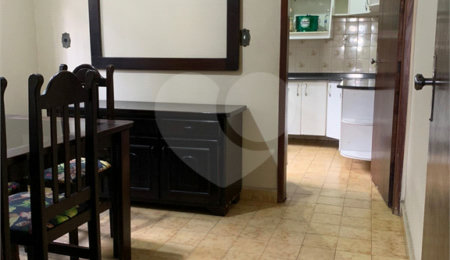 Sobrado à venda com 3 quartos, sendo 1 suíte,  em Vila do Castelo, São Paulo, SP