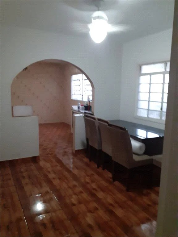 Sobrado à venda com 4 quartos, sendo 1 suíte, em Jardim Germânia, São Paulo, SP